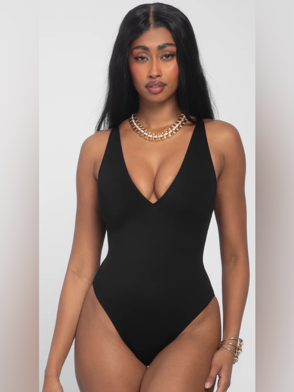 TA3 Black Brazilian Plungey shaping swimsuit Sz small R/L-NWOT - Picture 4 of 6